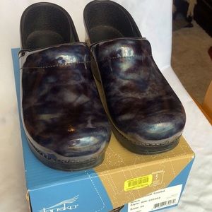 Dansko Blue and Black Mules, Sz 7
